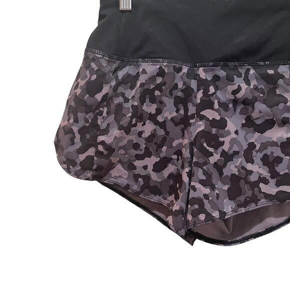 Athleta Running Free Printed Short 3.5” Mid Rise Pockets Black Gray Size XXS - Picture 5 of 10